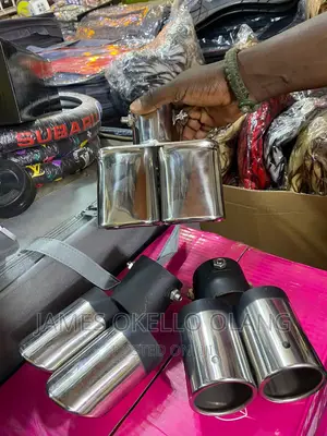 Double Exhaust/ Mufflers