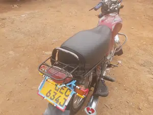 Bajaj Boxer 2016 Red