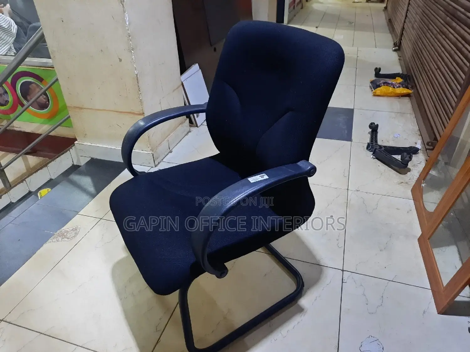 Non Rotating Office Chair