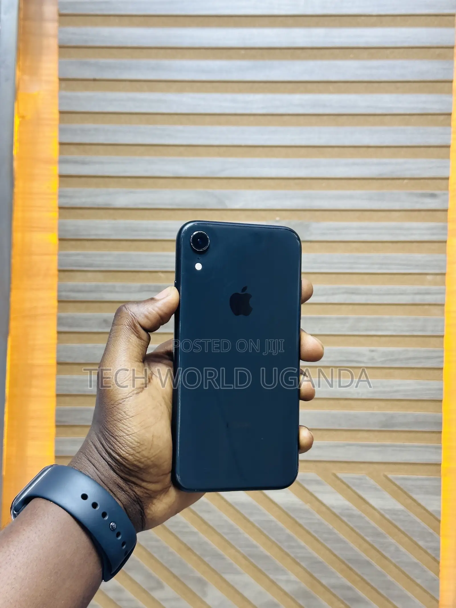 Apple iPhone XR 64 GB Black