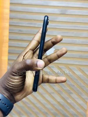 Apple iPhone XR 64 GB Black