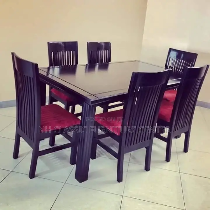 Classic Dinning Table