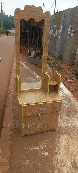 Dressing Table/Mirror/Dressing Mirror/Mirror/Dressing Mirror