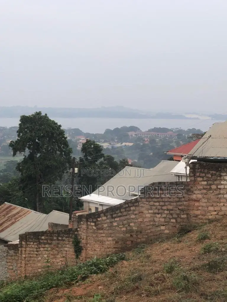 Commercial Lake and Entebbe View Land on Sale in Nsamizi