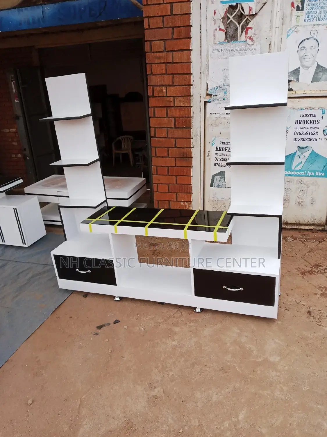 Modern Multicolored Tvstand