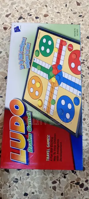 Foldable Travel Ludo