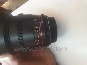 Samyang 85mm