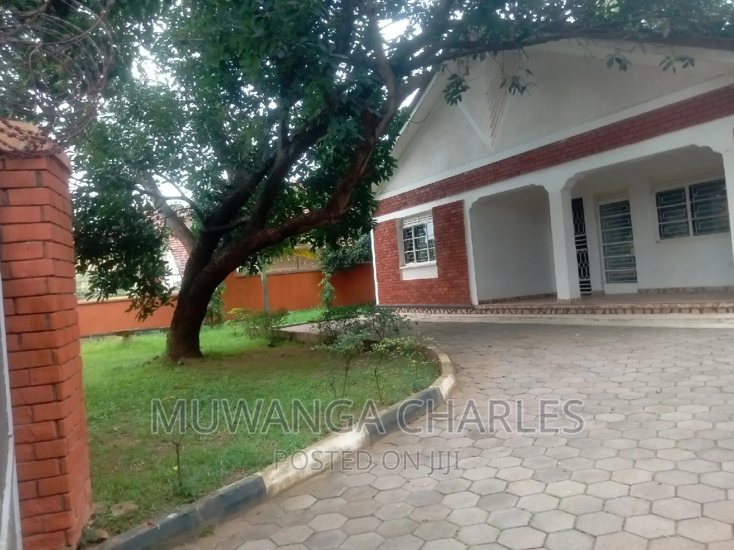 6bdrm Bungalow in Fs Properties Ltd, Central Division for rent
