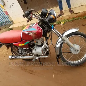 Bajaj Boxer 2021 Red