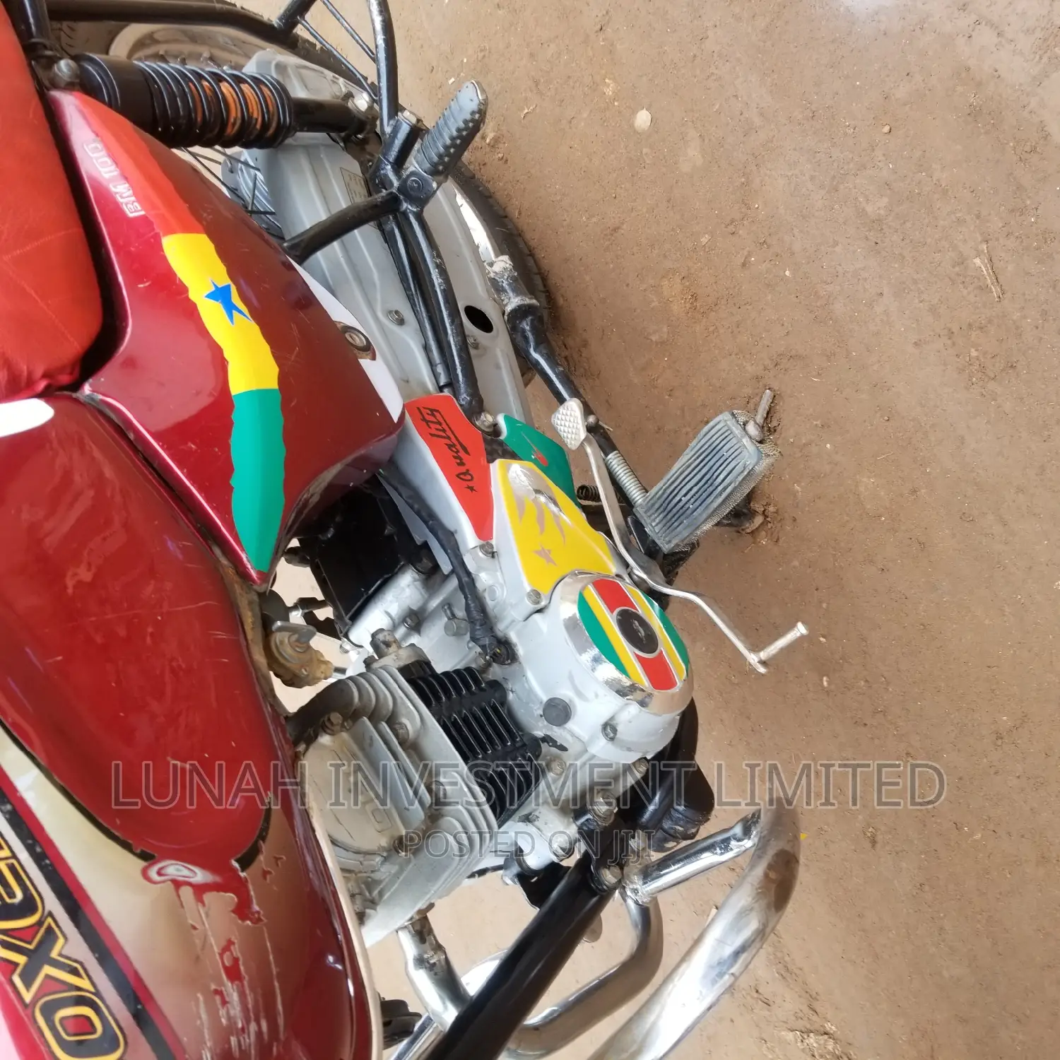 Bajaj Boxer 2021 Red