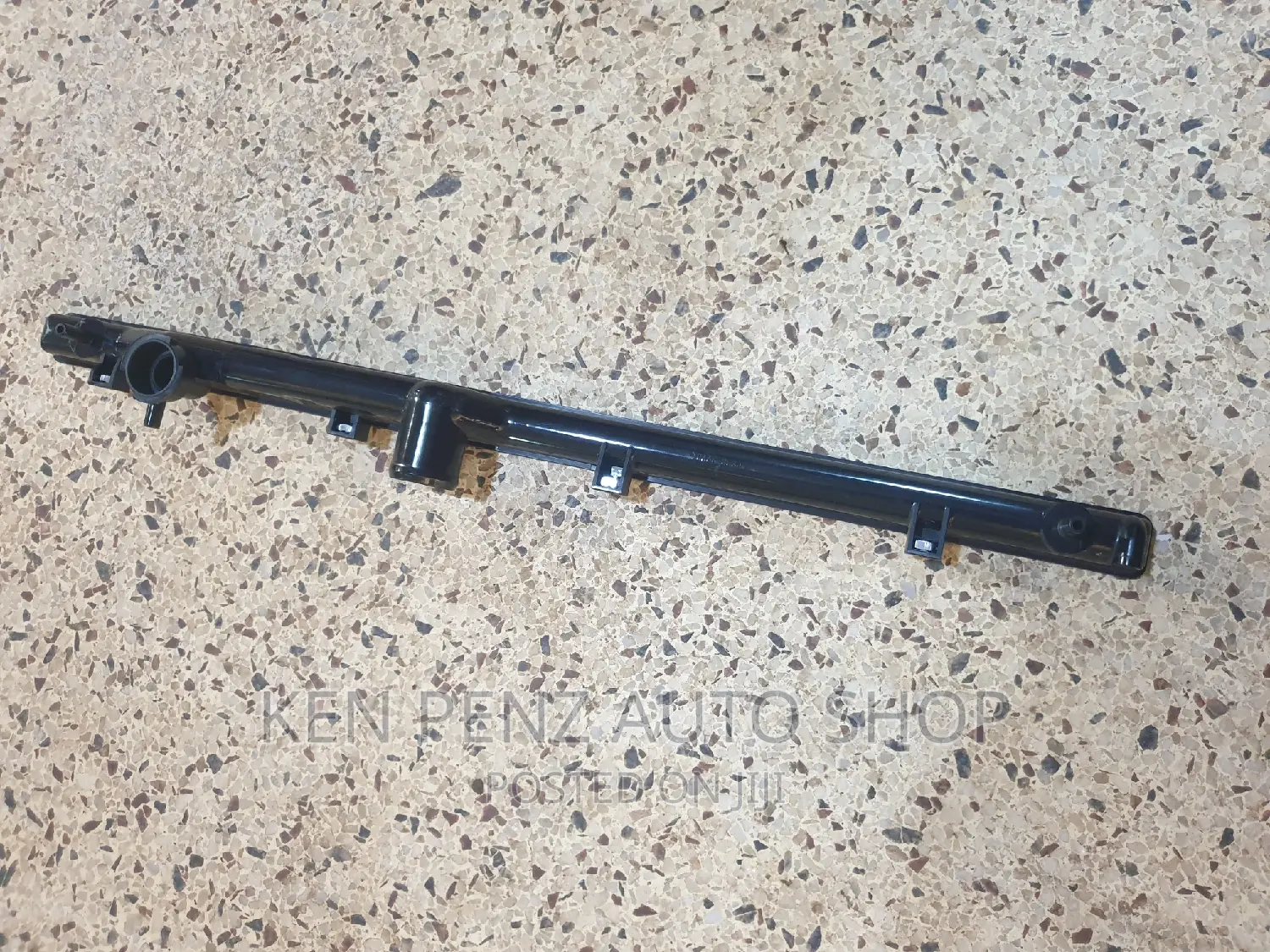 Subaru Outback Radiator Top Cover