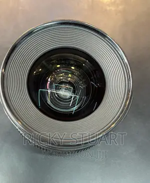 Canon EF 20mm F/2.8 USM Wide-Angle Fixed Lens
