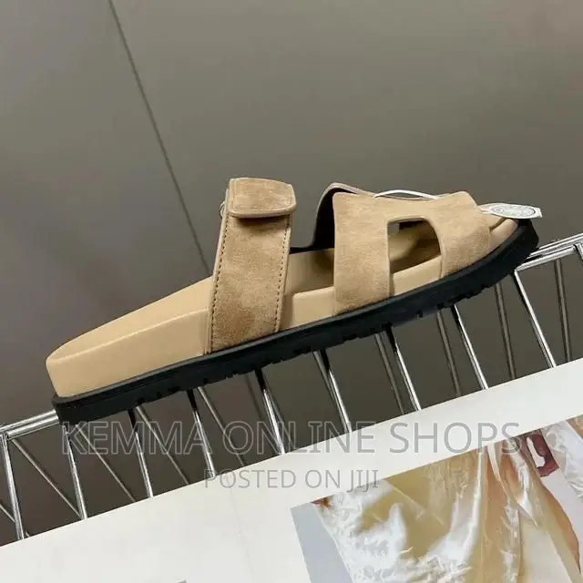 Hermes Slip On