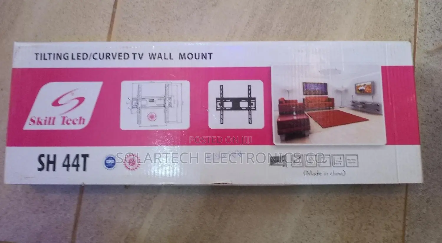Tilting LED / Curved Wall Mount