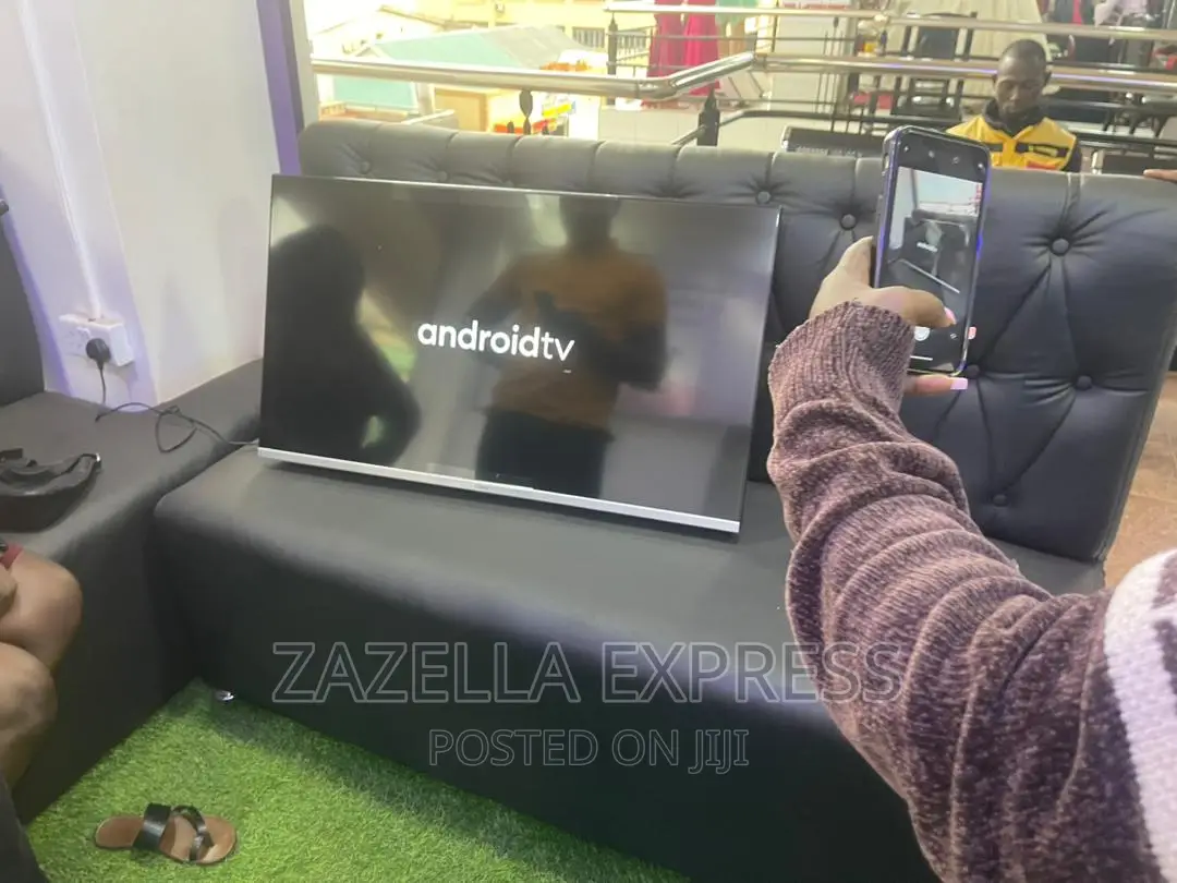 Chiq 40 Inch Full HD Smart Android LED TV