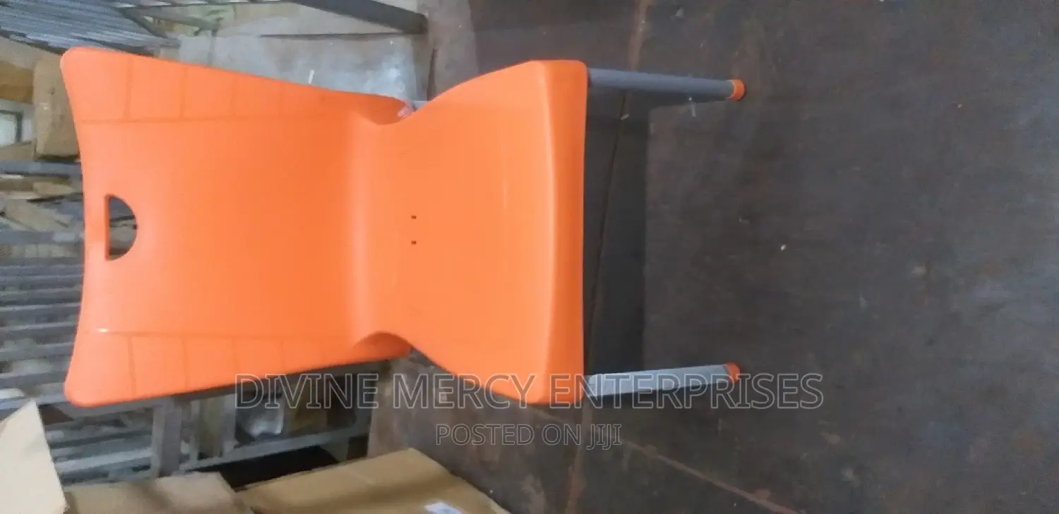 Steel Leg Armless Chair Vip