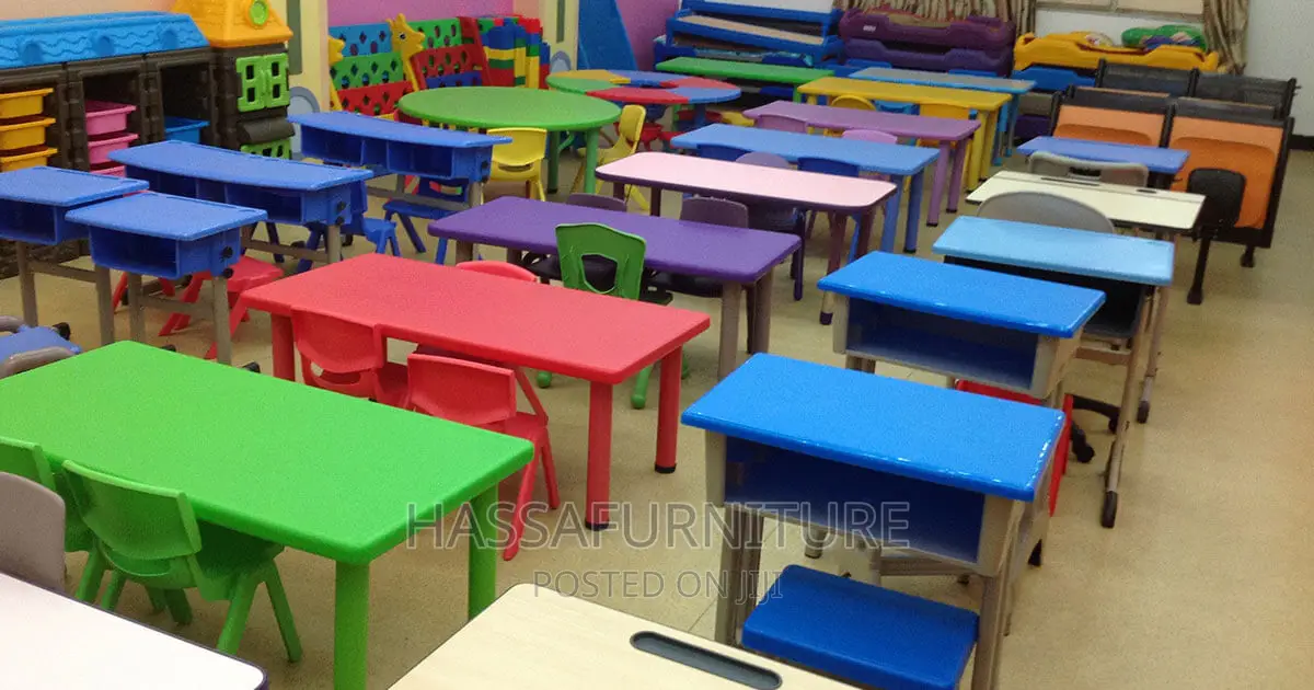 Kindergarten Reading Table and Chairs