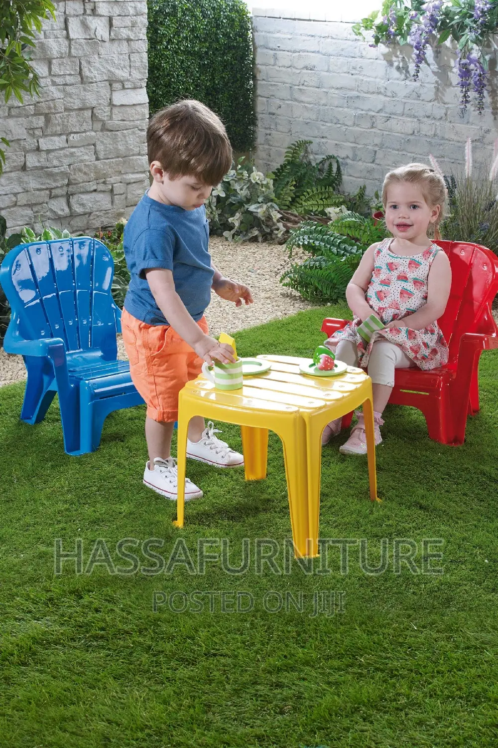 Simple Kindergarten Tables and Chairs
