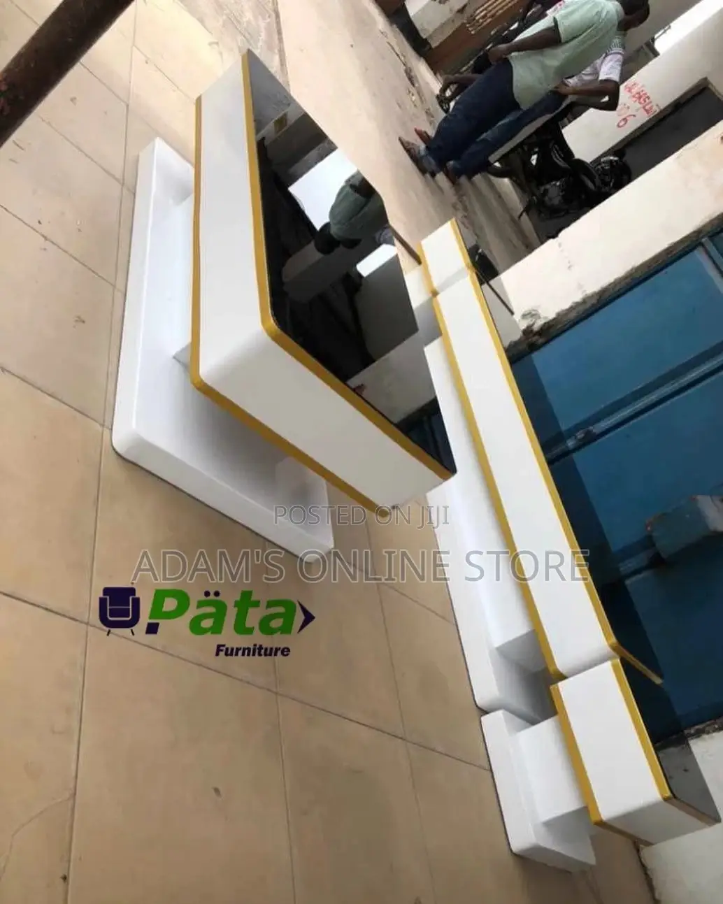 White Center Table/Tv Stand Full Set/Center Table/Tv Stand