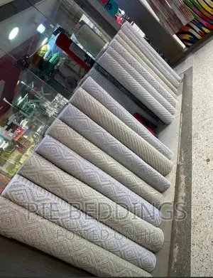 New Plain Centre Carpets