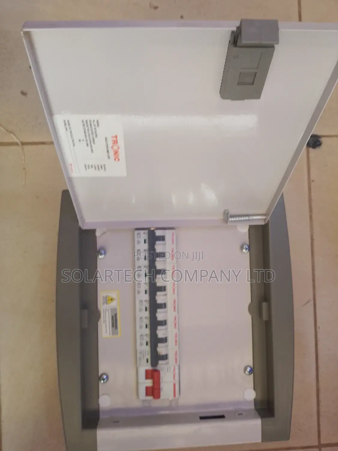 8 Way Tronic Main Switch