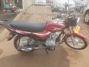 Bajaj CT 110X 2023 Red