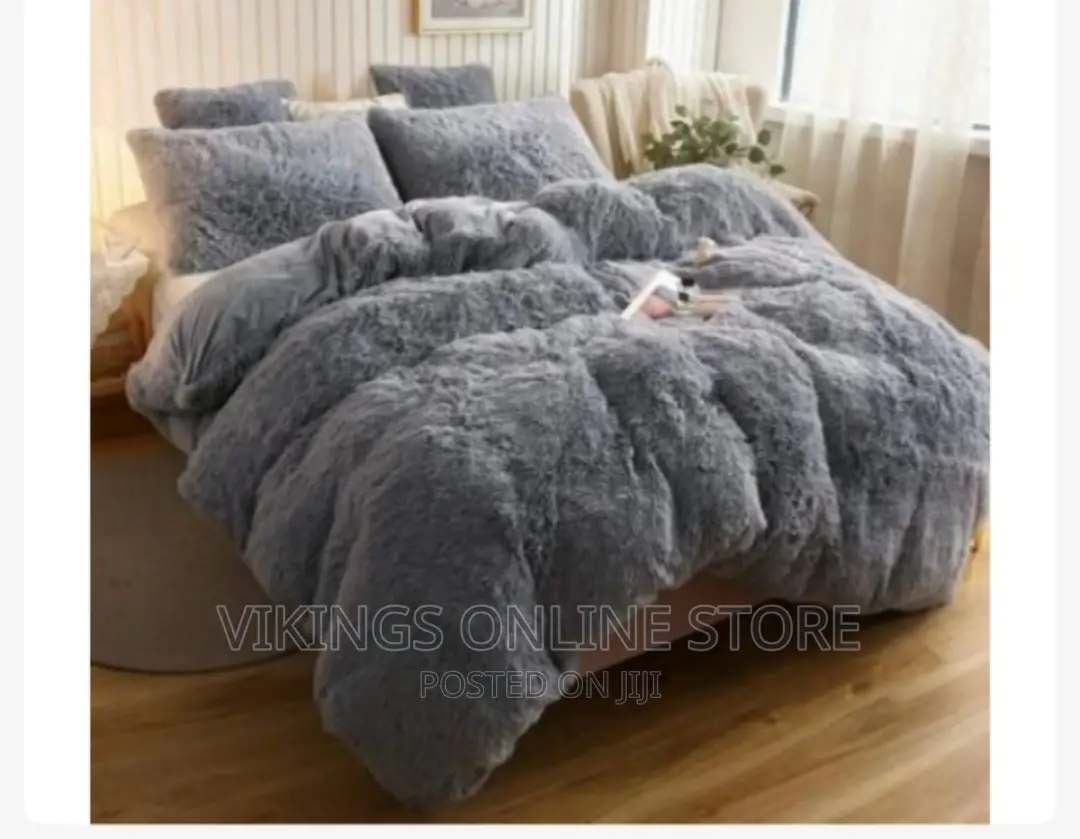 Fluffy 6*6 Duvet Set 1 Bedsheet ,2pillowcases,1 Duvet -Grey