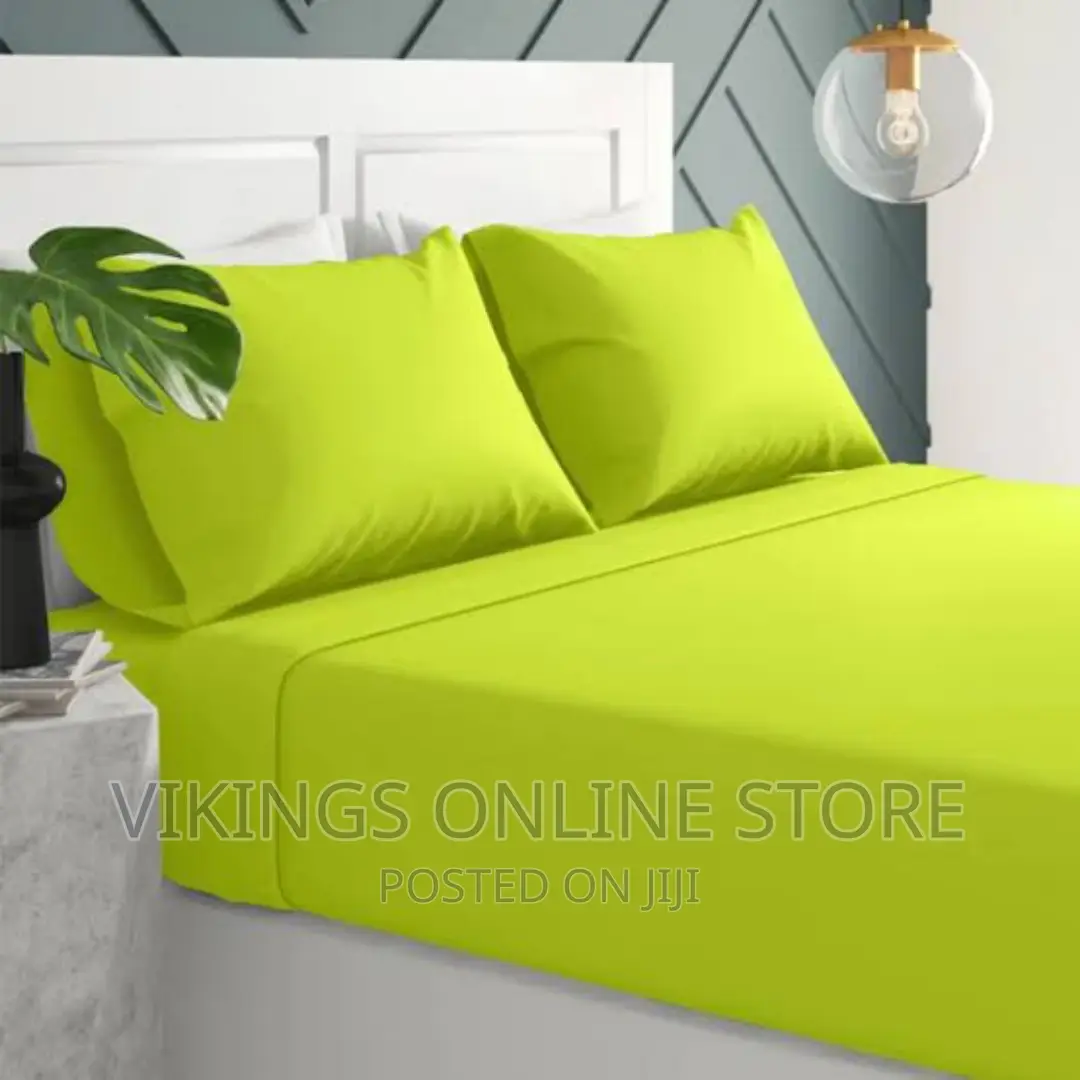 6*6 Fitted Bedsheets With Two Pillowcases- Lemon Green