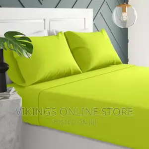 6*6 Fitted Bedsheets With Two Pillowcases- Lemon Green