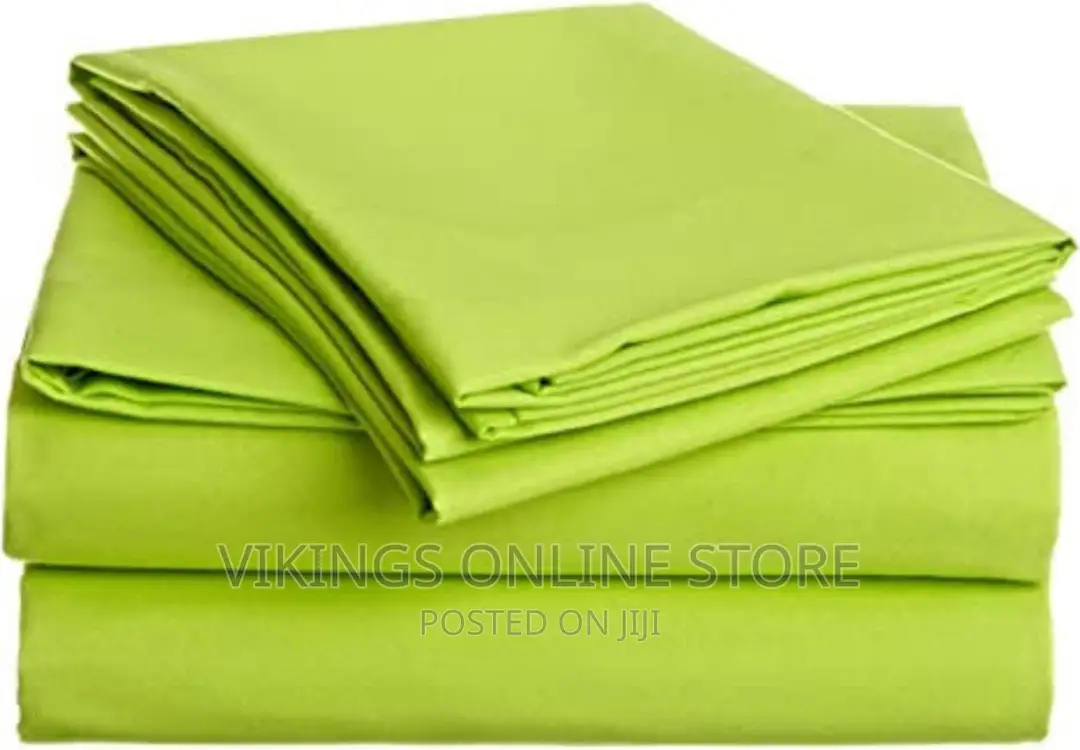 6*6 Fitted Bedsheets With Two Pillowcases- Lemon Green