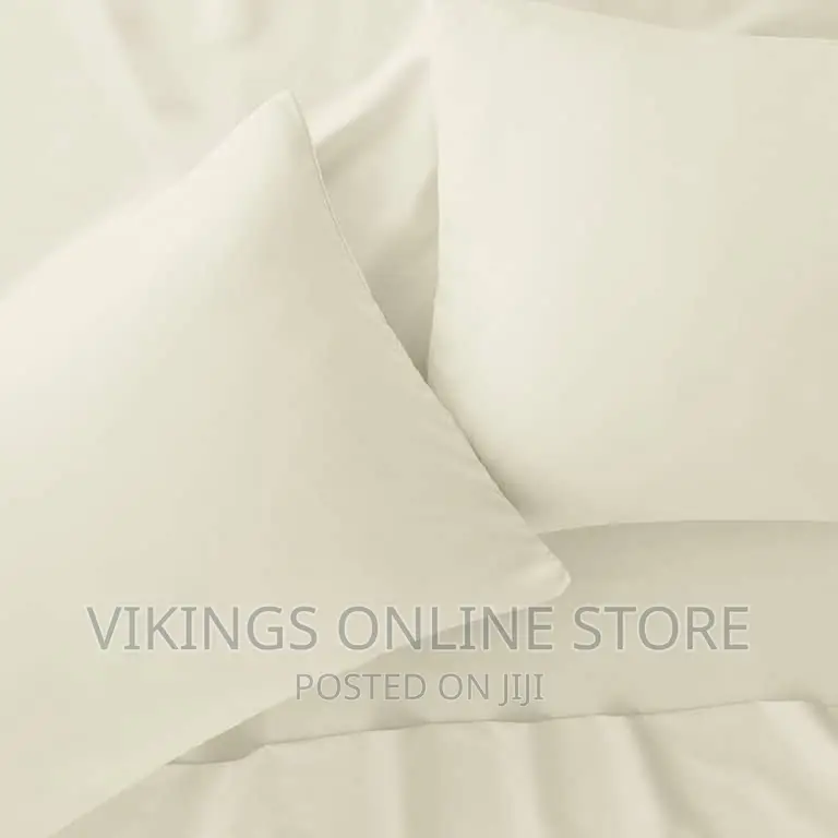 5*6 Bedsheets With Two Pillowcases- Cream