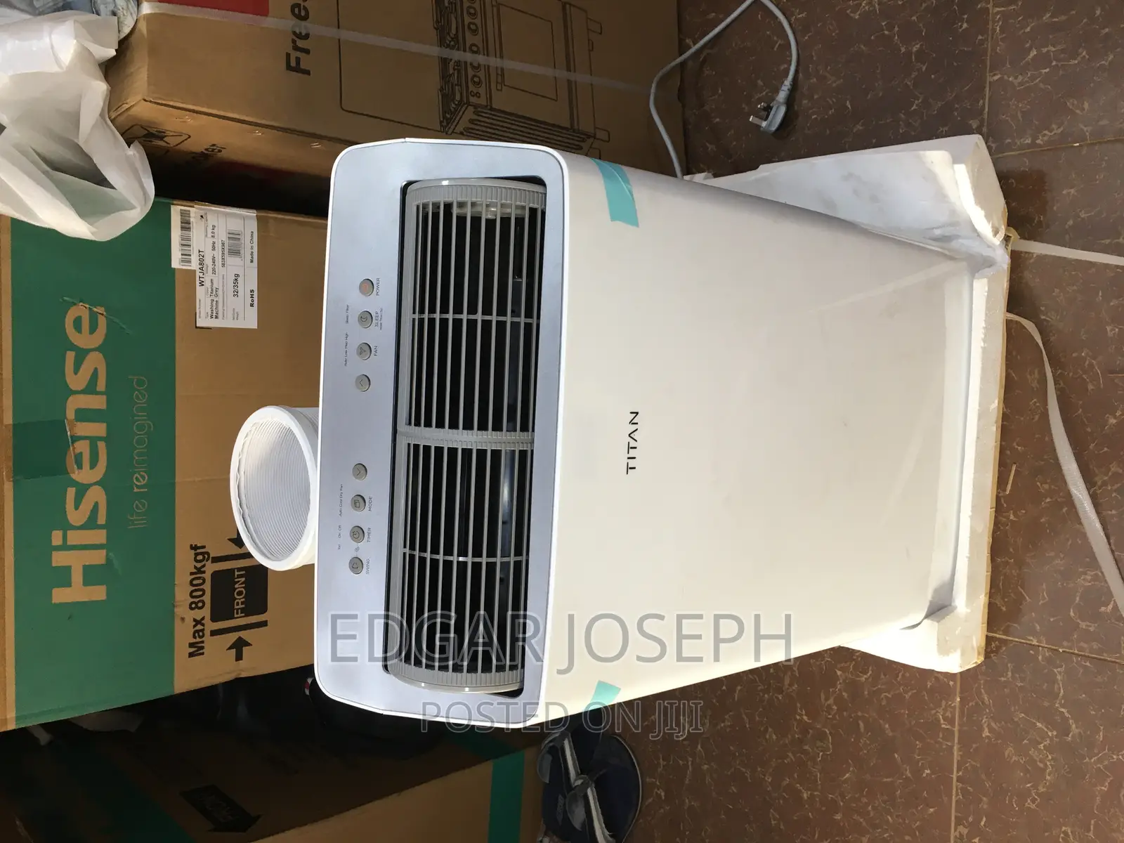 Titan Portable Air Conditioner 12000btu