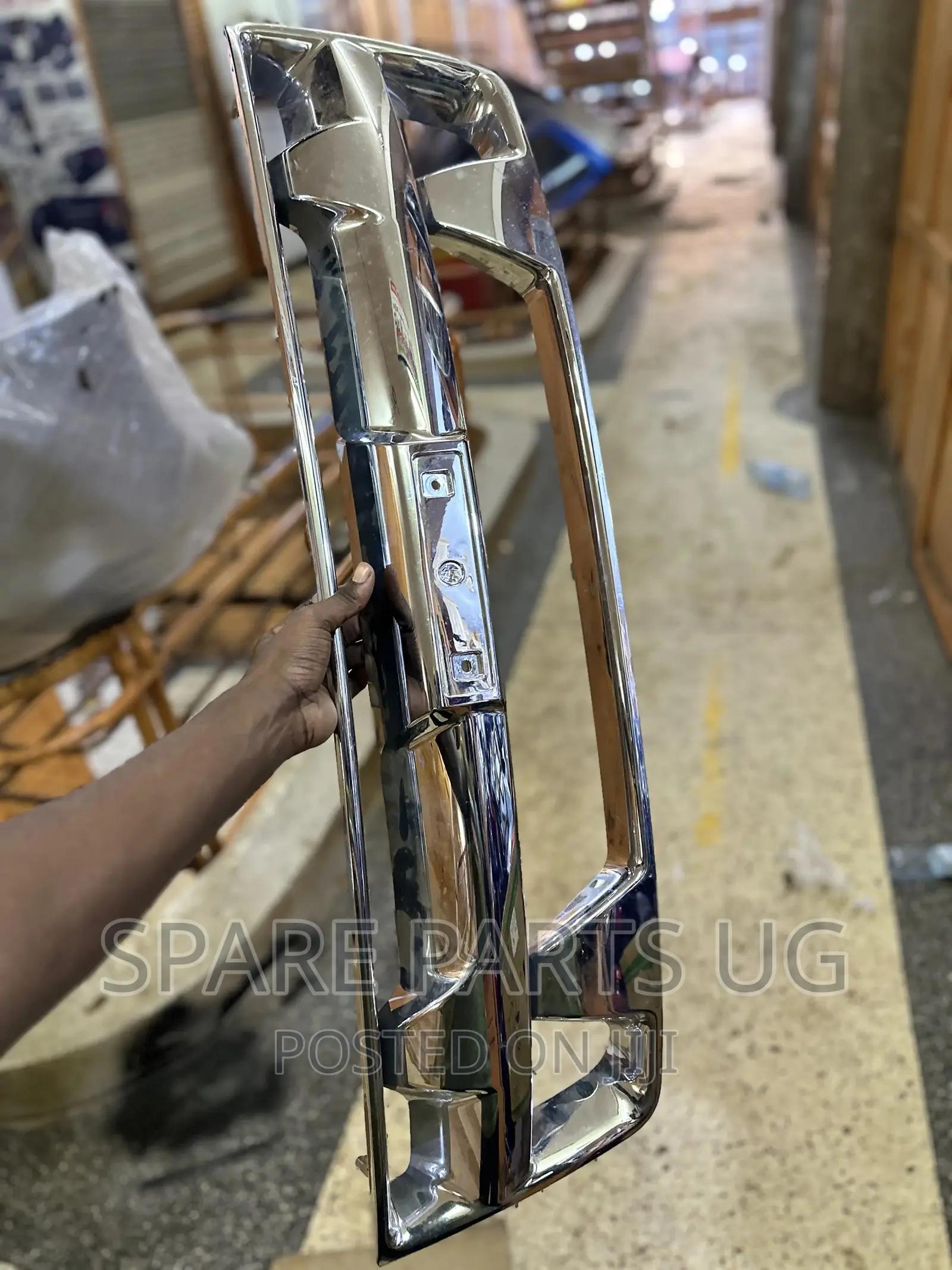 Isuzu Dmax 2007 - 2011 Grill