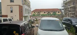 Furnished 2bdrm Block of Flats in Munyonyo, Makindye for sale