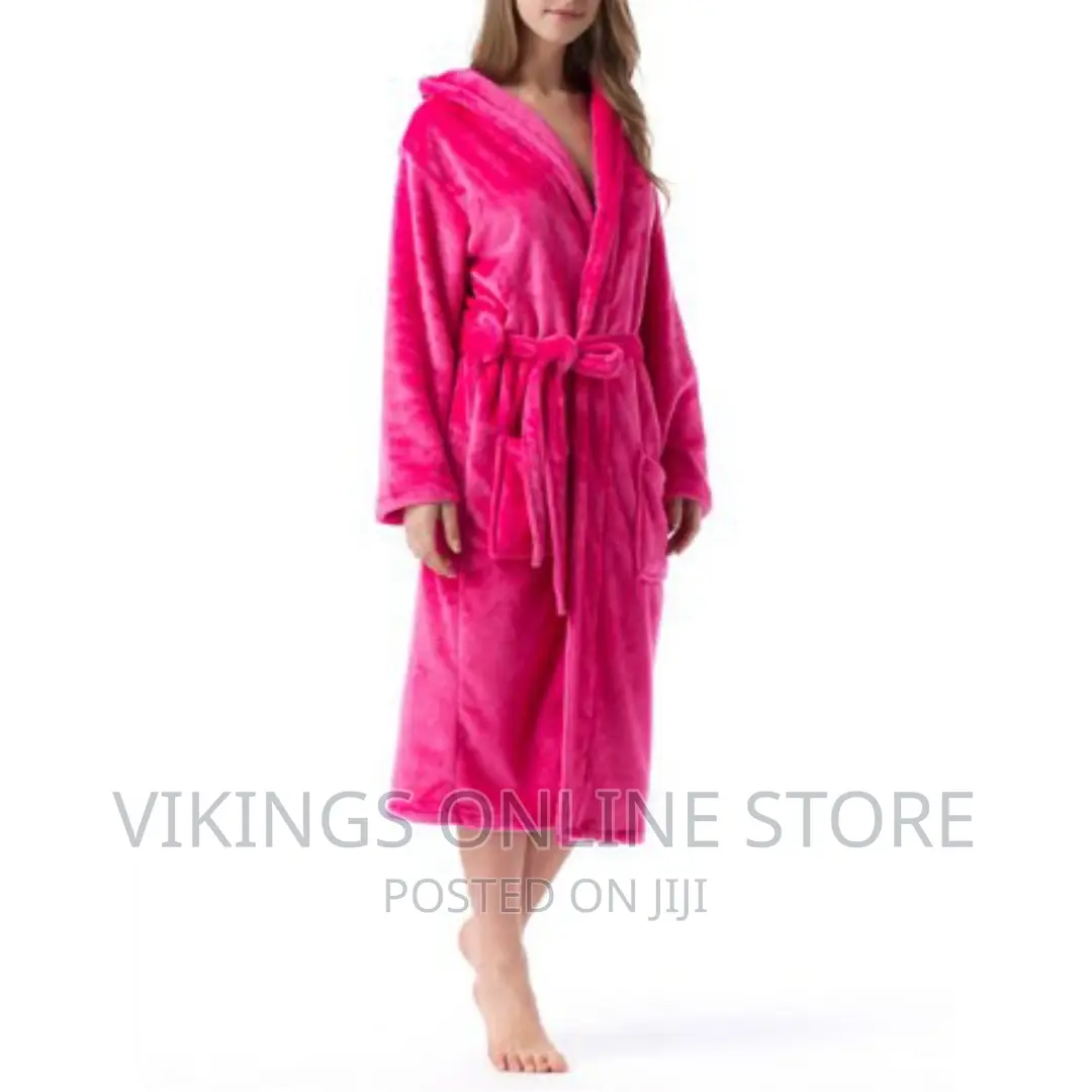 Super Soft Hooded Bathrobe