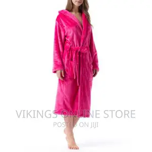 Super Soft Hooded Bathrobe