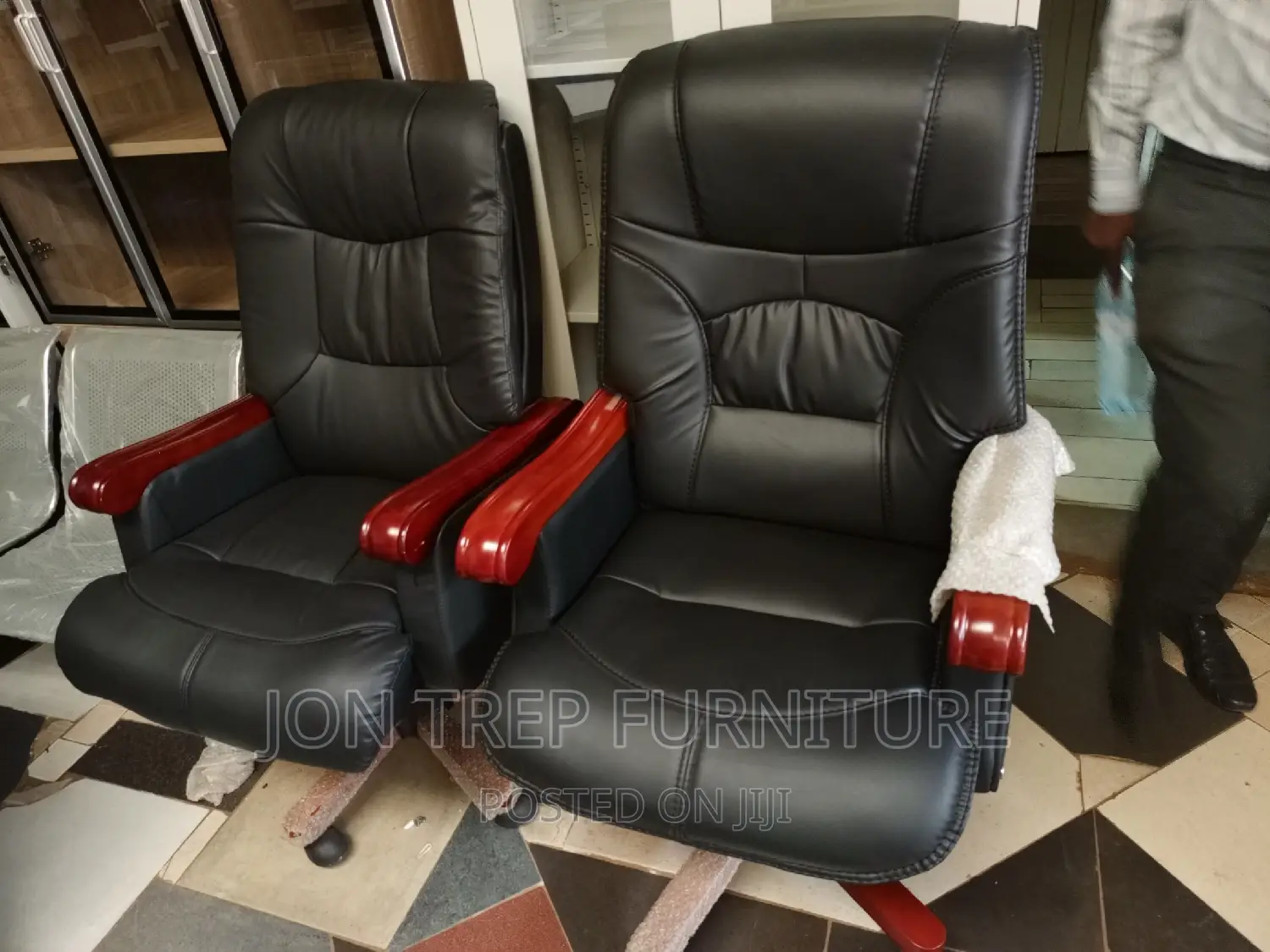 Executive Office Chair