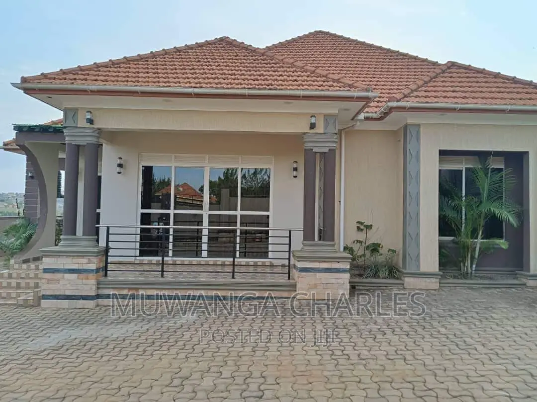 4bdrm Bungalow in Fs Properties Ltd, Central Division for sale