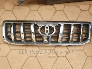 Grill for Landcruiser Ronaldo
