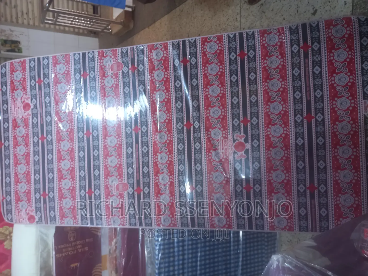 3x6,4inches Sealed Mattress