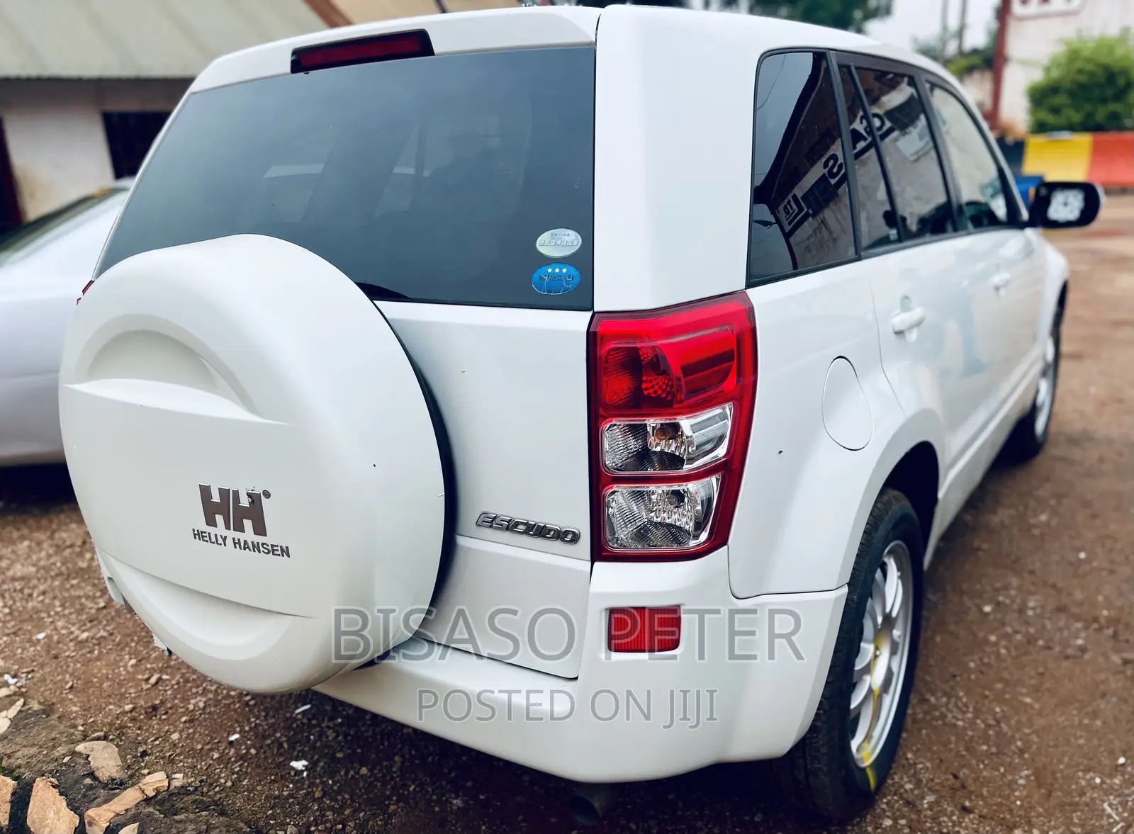 Suzuki Escudo 2008 White