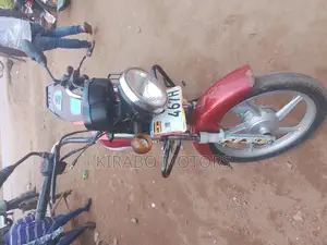 TVS HLX 125 2022 Red