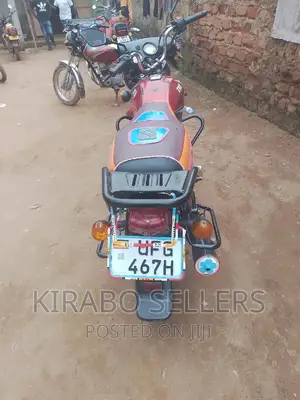 TVS HLX 125 2022 Red