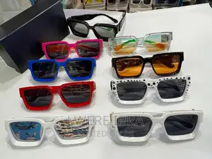 Photo - Classy Trending Glasses