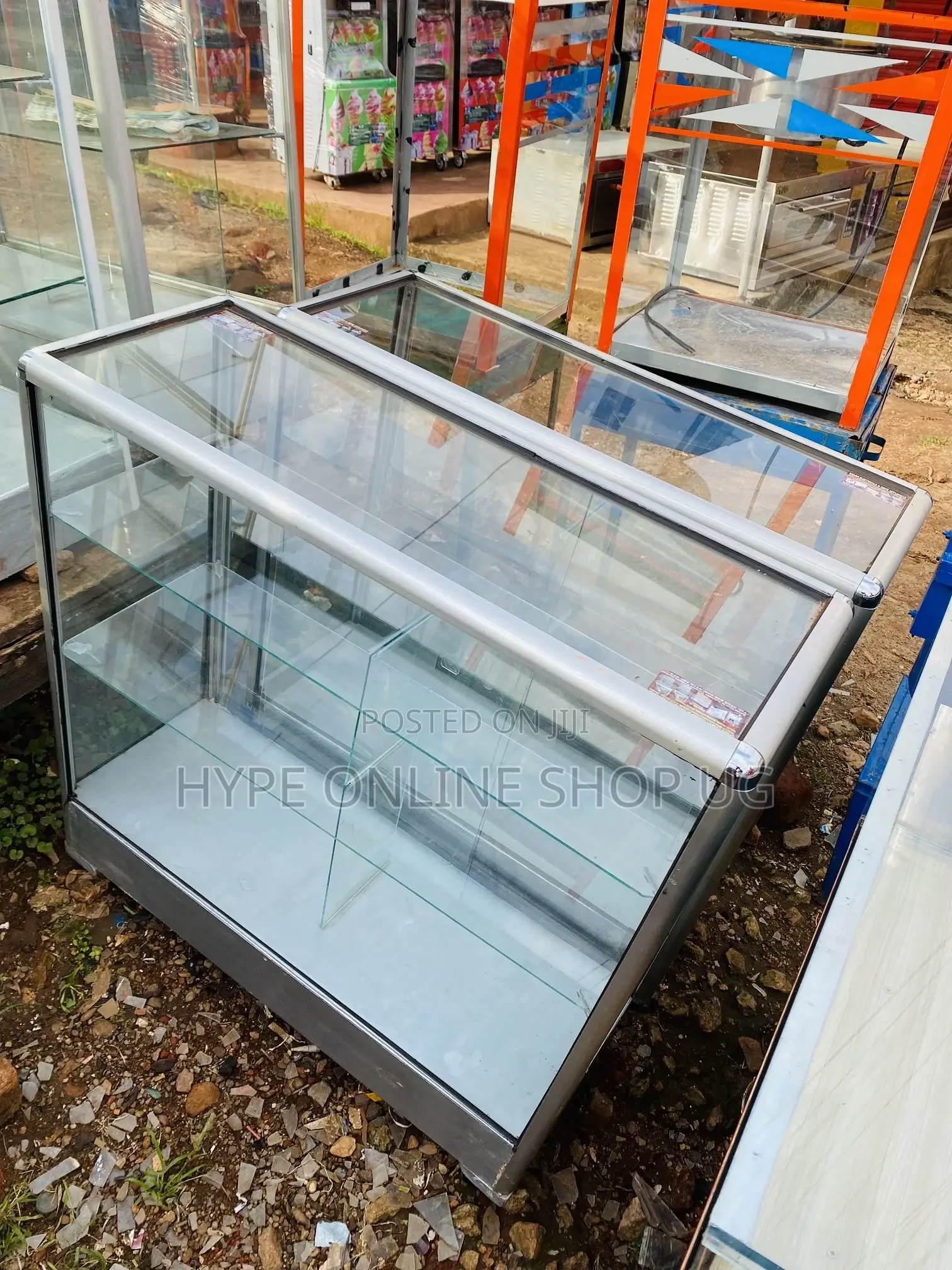 Aluminum Glass Display