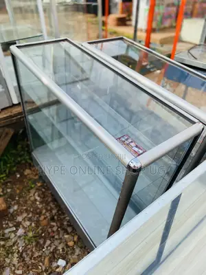Aluminum Glass Display