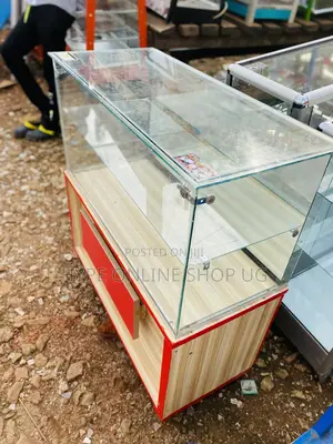 Glass Display