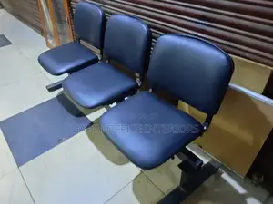 Leathered 3 Seater Waiting Chair