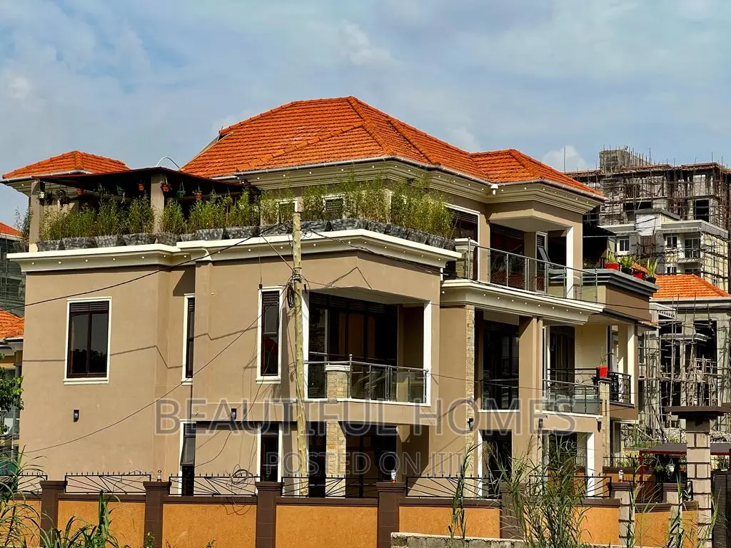 Furnished 7bdrm Mansion in Kyanja Corporate, Central Division for sale