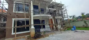 Furnished 6bdrm Duplex in Kyanja All Corporate, Central Division